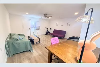 1121 Holly Drive, Carrollton, TX 75010 - Photo 6