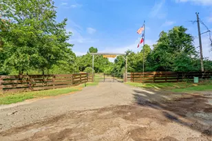 1075 An County Road 323, Palestine, TX 75803 - Photo 2