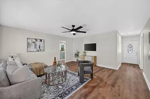 301 E Fuller Dr, Euless, TX 76039 - Photo 4