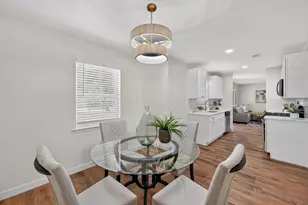 301 E Fuller Dr, Euless, TX 76039 - Photo 14