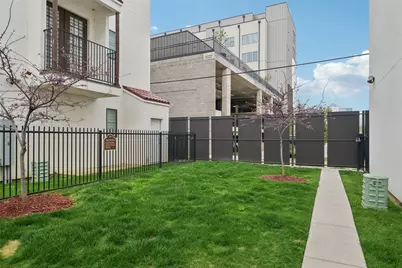 1727 Novela Way, Dallas, TX 75215 - Photo 36