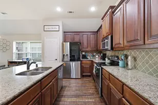 5003 Spruce St, Krum, TX 76249 - Photo 8