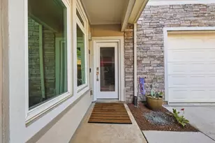 908 Idlewild Ct, Highland Village, TX 75077 - Photo 2