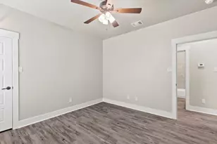 411 Mesa Dr, Lone Oak, TX 75453 - Photo 18