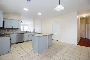 8141 Plateau Dr, Fort Worth, TX 76120 - Photo 8