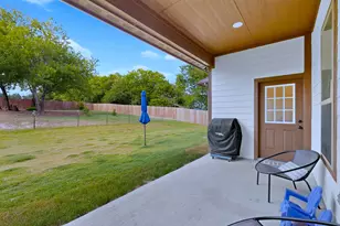 821 E 2nd St, Weatherford, TX 76086 - Photo 32