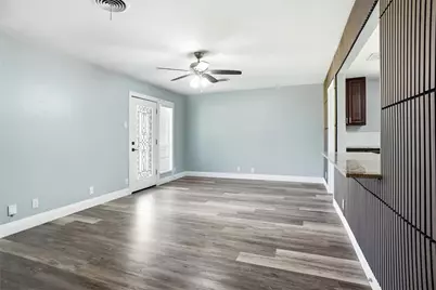 705 Vine Street, Euless, TX 76040 - Photo 2