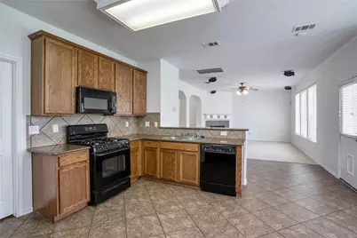9909 Delamere Drive, Fort Worth, TX 76244 - Photo 6