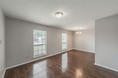 720 Nora Lane, DeSoto, TX 75115 - Photo 4