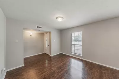 720 Nora Lane, DeSoto, TX 75115 - Photo 6
