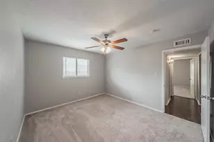 720 Nora Ln, DeSoto, TX 75115 - Photo 26