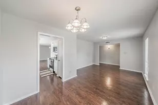 720 Nora Ln, DeSoto, TX 75115 - Photo 8
