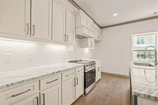 2729 Azalea Park Circle, Fort Worth, TX 76107 - Photo 8