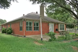 4809 Summit Cir, Flower Mound, TX 75028 - Photo 4