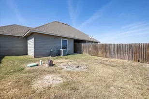 101 Collett Ct, Weatherford, TX 76088 - Photo 20