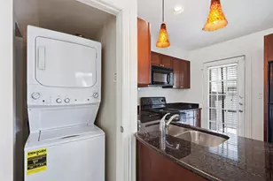 4723B Bradford Dr, Dallas, TX 75219 - Photo 14