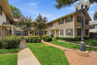 4723B Bradford Drive, Dallas, TX 75219 - Photo 2