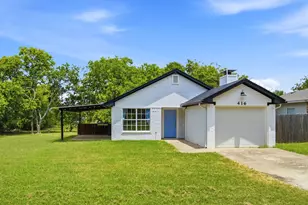416 Scott Ln, Pilot Point, TX 76258 - Photo 2