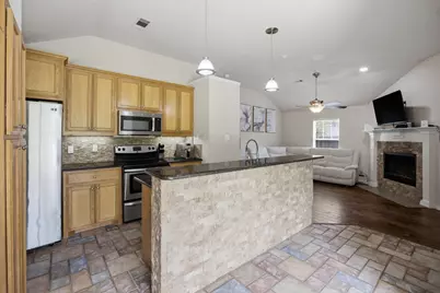 416 Scott Lane, Pilot Point, TX 76258 - Photo 8