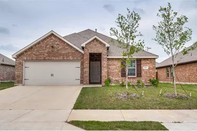 1307 Colonial Bluff Lane, Princeton, TX 75407 - Photo 2