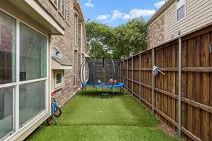 2245 Jaguar Dr, Frisco, TX 75033 - Photo 32