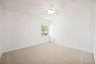 2047 Cologne Dr, Carrollton, TX 75007 - Photo 22