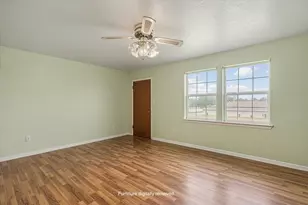 765 W Park St, Stephenville, TX 76401 - Photo 4