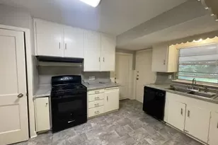 815 Dugan St, Arlington, TX 76010 - Photo 4