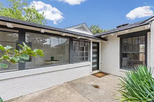 311 N Tennant St, Dallas, TX 75208 - Photo 4