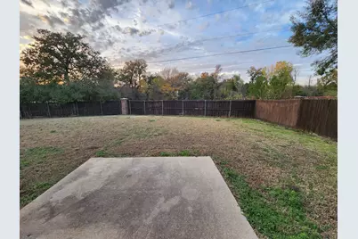 633 Grayson Lane, Lake Dallas, TX 75065 - Photo 8