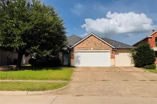 7717 Decoy Dr, Arlington, TX 76002 - Photo 1