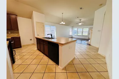 7717 Decoy Drive, Arlington, TX 76002 - Photo 6