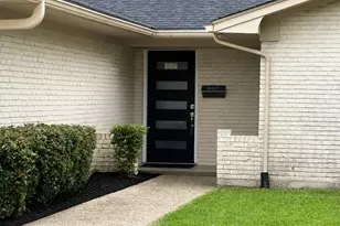 607 Stanford St, Corsicana, TX 75110 - Photo 2
