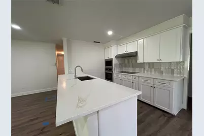 607 Stanford Street, Corsicana, TX 75110 - Photo 1