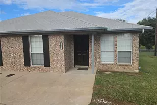 2545 E Renfro St, Burleson, TX 76028 - Photo 2