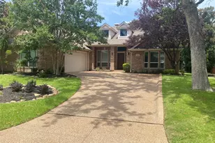 718 Ashleigh Ln, Southlake, TX 76092 - Photo 1