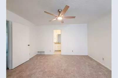 4612 Kenway Court, Fort Worth, TX 76132 - Photo 12