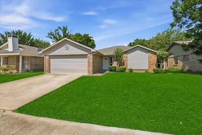 7913 Pebblebrook Drive, Watauga, TX 76148 - Photo 2