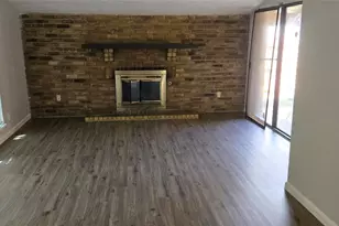 7322 Long Canyon Trail, Dallas, TX 75249 - Photo 2