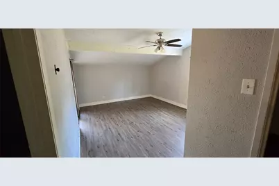7322 Long Canyon Trail, Dallas, TX 75249 - Photo 8