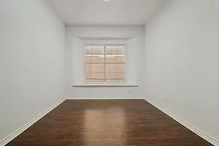 2811 Gillespie Ln, Grand Prairie, TX 75052 - Photo 12