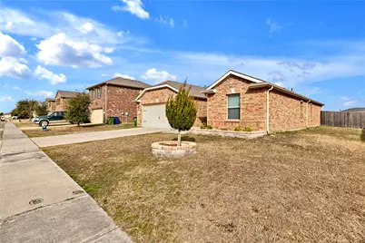 14813 Magnolia Lane, Balch Springs, TX 75180 - Photo 2