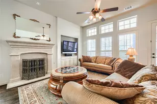 11317 Dujon Ln, Dallas, TX 75218 - Photo 14
