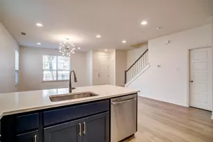 211 Athenia Dr, Fort Worth, TX 76114 - Photo 12
