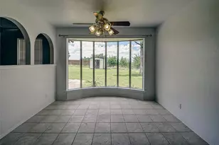 401 Rhineland, Benbrook, TX 76126 - Photo 8
