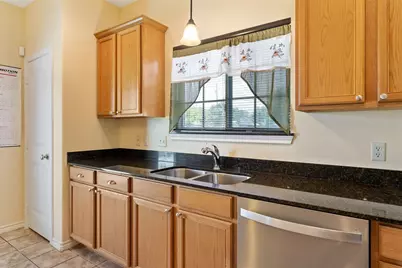 304 Port Drive, Gun Barrel City, TX 75156 - Photo 10