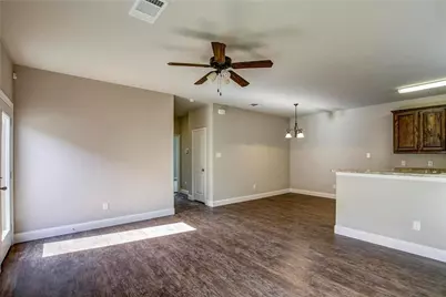 469 Canvas Court, Crowley, TX 76036 - Photo 6