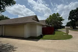 201 E Windsor Dr, Denton, TX 76209 - Photo 38