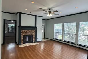 201 E Windsor Dr, Denton, TX 76209 - Photo 10