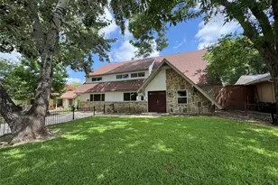 3573 Ridgebriar Dr, Dallas, TX 75234 - Photo 2